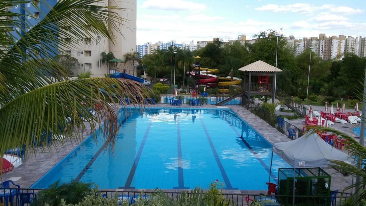 Golden Dolphin Express 5Pessoas Mais 1 Crianca Ate 5 Anos Com Toalhas E Roupas De Cama,Lencois, Travesseiros E Fronhas E 3 Parques Aquaticos Termais Limpeza Impostos E Taxas Ja Incluso Caldas Novas Buitenkant foto